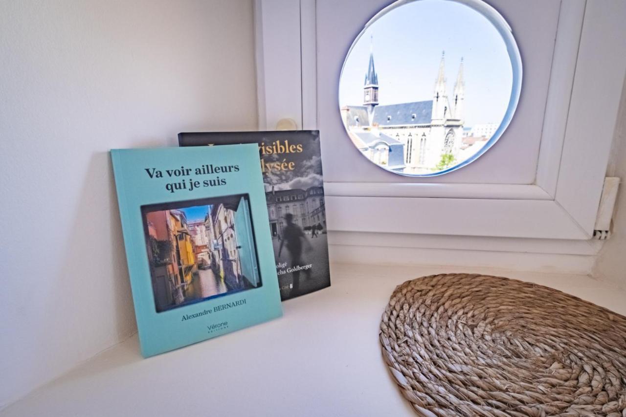 Blue Velvet Reims Apartment Екстериор снимка